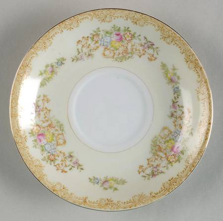 KIK28 Saucer