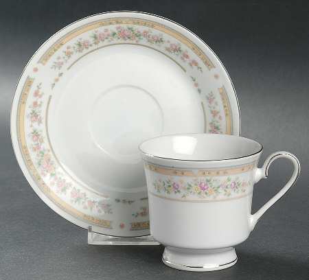 KSA2 Footed Cup & Saucer Set