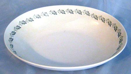 Serenade 10" Oval Vegetable Bowl