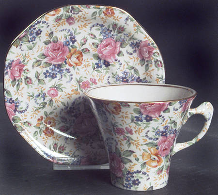 Rosalynde(Majestic, New, Globe Stamp) Flat Cup & Saucer Set