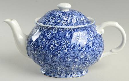 Rosarie (New, Granville Shape) Mini Teapot & Lid