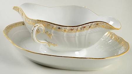 KPM102 Gravy Boat with Attached Underplate