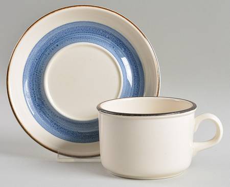 KEZ2 Flat Cup & Saucer Set