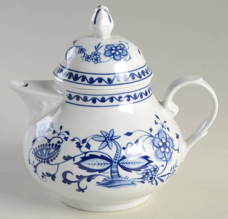 Blue Onion Mini Teapot & Lid
