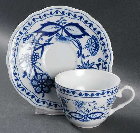 Blue Onion Flat Cup & Saucer Set