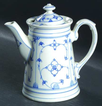 KOE9 Small Coffee Pot & Lid