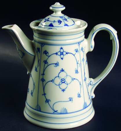 KOE9 Coffee Pot & Lid