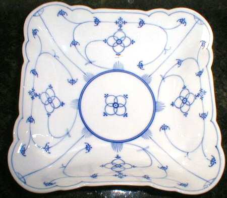 KOE9 10" Square Vegetable Bowl