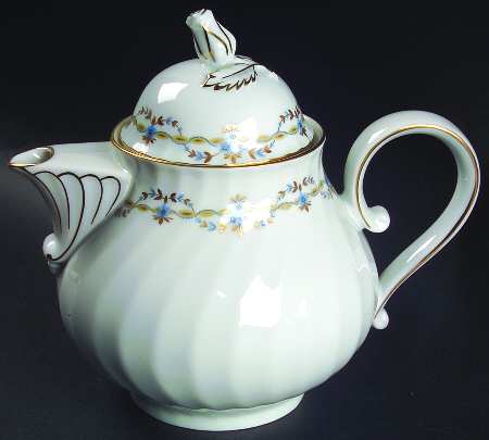 Irene Teapot & Lid