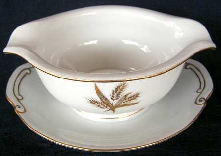 KRN10 Gravy Boat with Attached Underplate by Koran