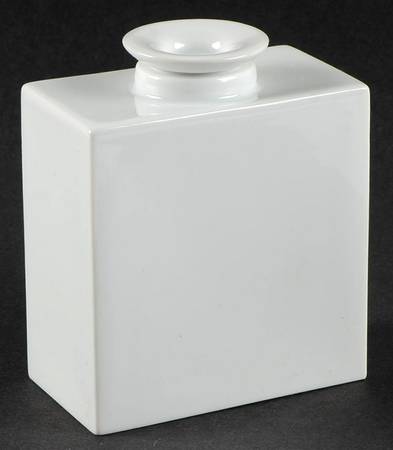 Urbino White Tea Jar & Lid