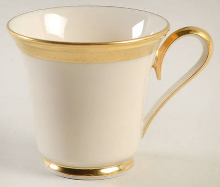 Aristocrat Footed Demitasse Cup