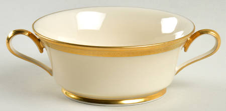 Aristocrat Footed Cream Soup Bowl