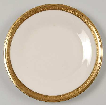 Aristocrat Dessert Plate/Cream Soup Saucer for Footed Bowl