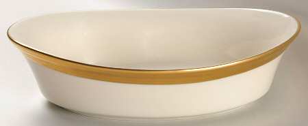 Aristocrat 10" Oval Vegetable Bowl