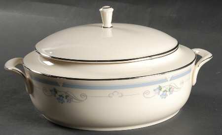Ashton Park Round Covered Vegetable