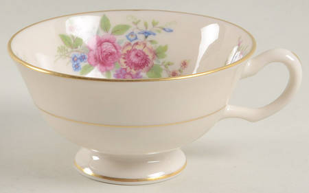 Aurora Footed Cup