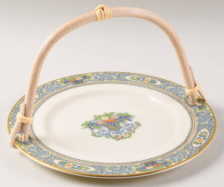 Autumn (Newer, Gold Backstamp) 5 3/8"-5 5/8" Bamboo Handled Serving Plate  HC