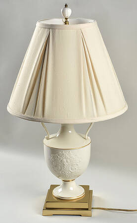 Autumn (Newer, Gold Backstamp) 22" Electric Lamp & Shade