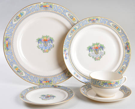 The Autumn (Black Or Green Stamp) 5 Piece Place Setting
