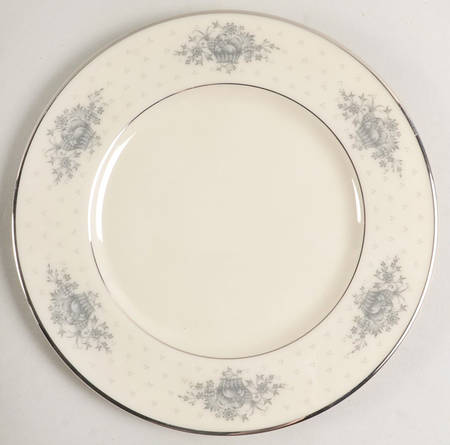 Beacon Hill (Older) Salad Plate