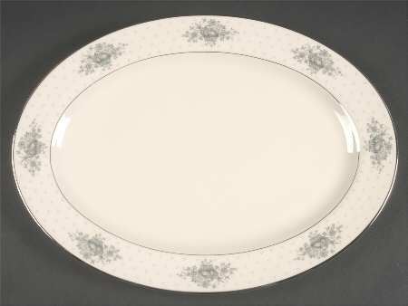 Beacon Hill (Older) 13" Oval Serving Platter
