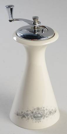 Beacon Hill (Older) Pepper Mill