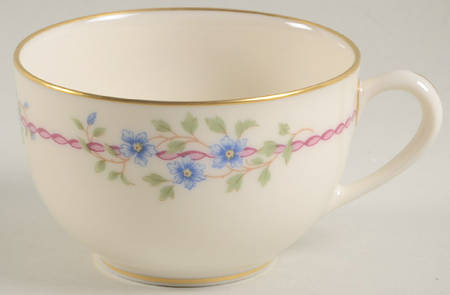 Belvidere Oversized Cup
