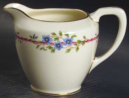 Belvidere Creamer
