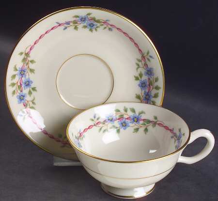 Belvidere Footed Cup & Saucer Set
