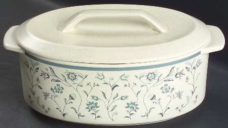 Blue Breeze 2.5 Quart Oval Covered Casserole