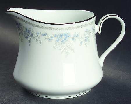Bluets Gravy Boat