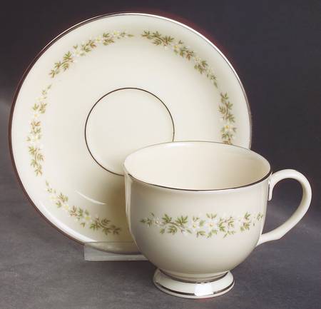 Brookdale Footed Cup & Saucer Set