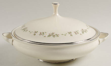 Brookdale Round Covered Vegetable