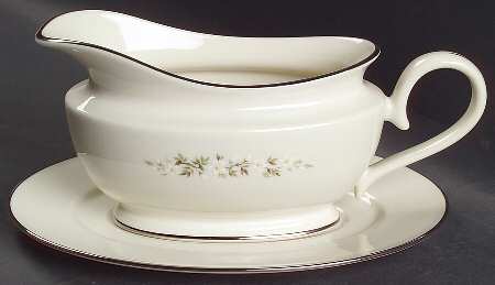 Brookdale Gravy Boat & Underplate