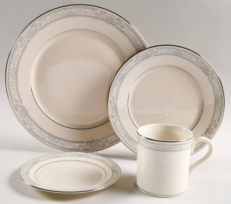 Charleston 4 Piece Place Setting