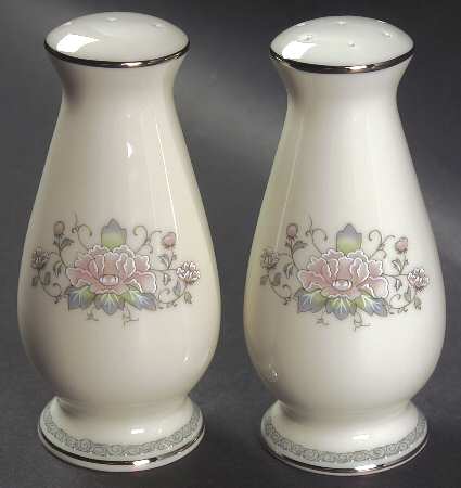 Charleston Salt & Pepper Set