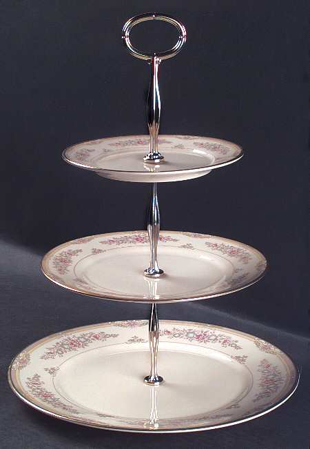 Chesapeake 13 7/8"-14 1/4" 3-Tiered Serving Tray(DP,SP,BB) HC