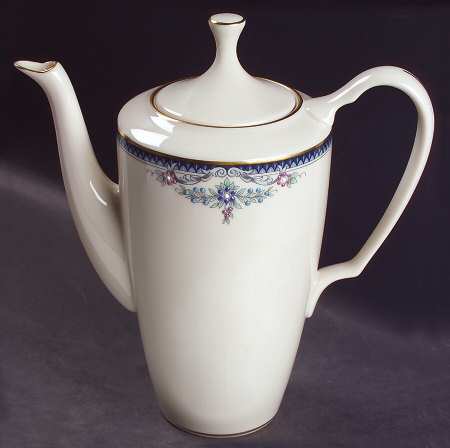 Columbia Coffee Pot & Lid