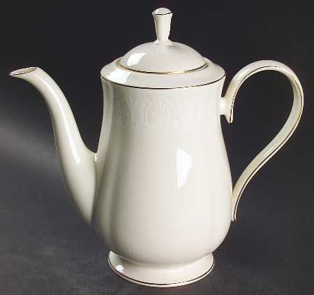 Courtyard Gold Coffee Pot & Lid