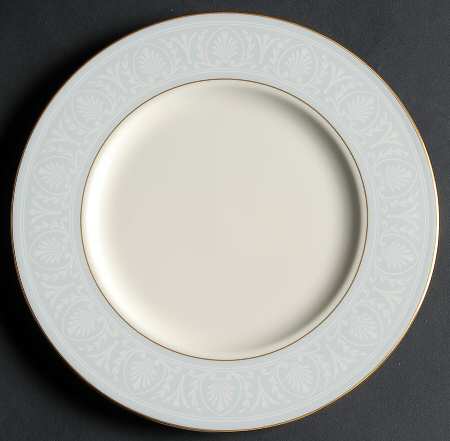 Courtyard Gold Accent Luncheon Plate