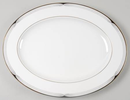 Erica (USA Backstamp) 16" Oval Serving Platter