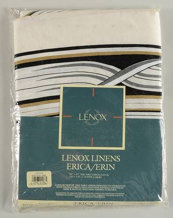 Erica (USA Backstamp) 52" Square Tablecloth