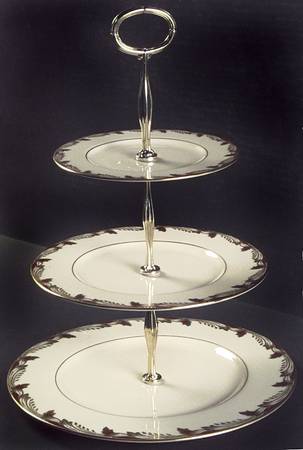 Essex Maroon (Smooth) 13 7/8"-14 1/4" 3-Tiered Serving Tray(DP,SP,BB) HC