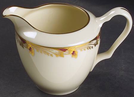 Essex Maroon (Smooth) Creamer