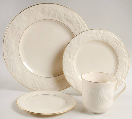 Fruits of Life 4 Piece Place Setting