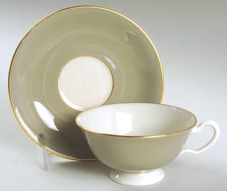 Footed Cup & Saucer Set