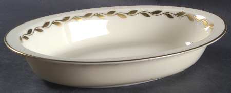 Golden Wreath 8" Oval Vegetable Bowl