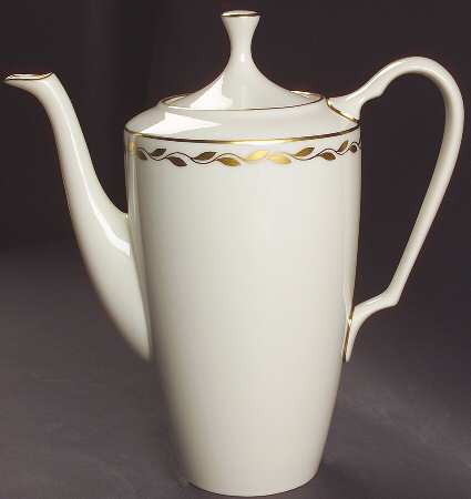 Golden Wreath Coffee Pot & Lid