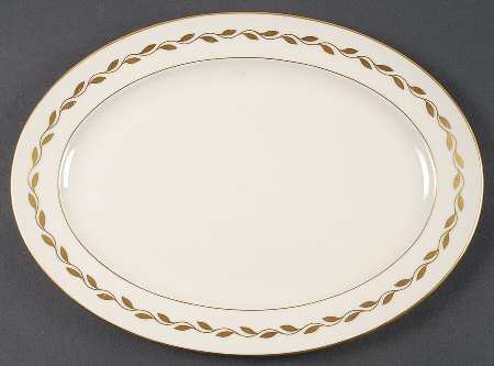 Golden Wreath 13" Oval Serving Platter